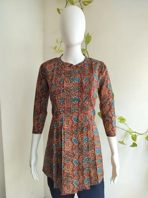  Pintuck Tunic Top 3